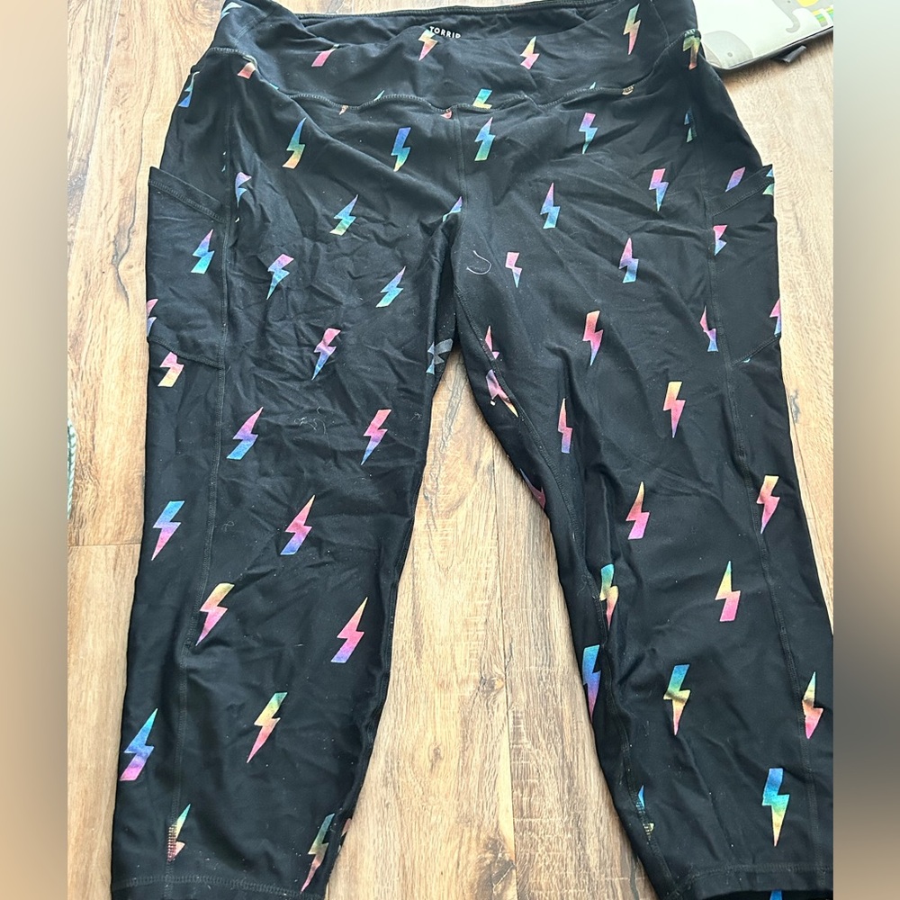 Torrid rainbow bolt active set